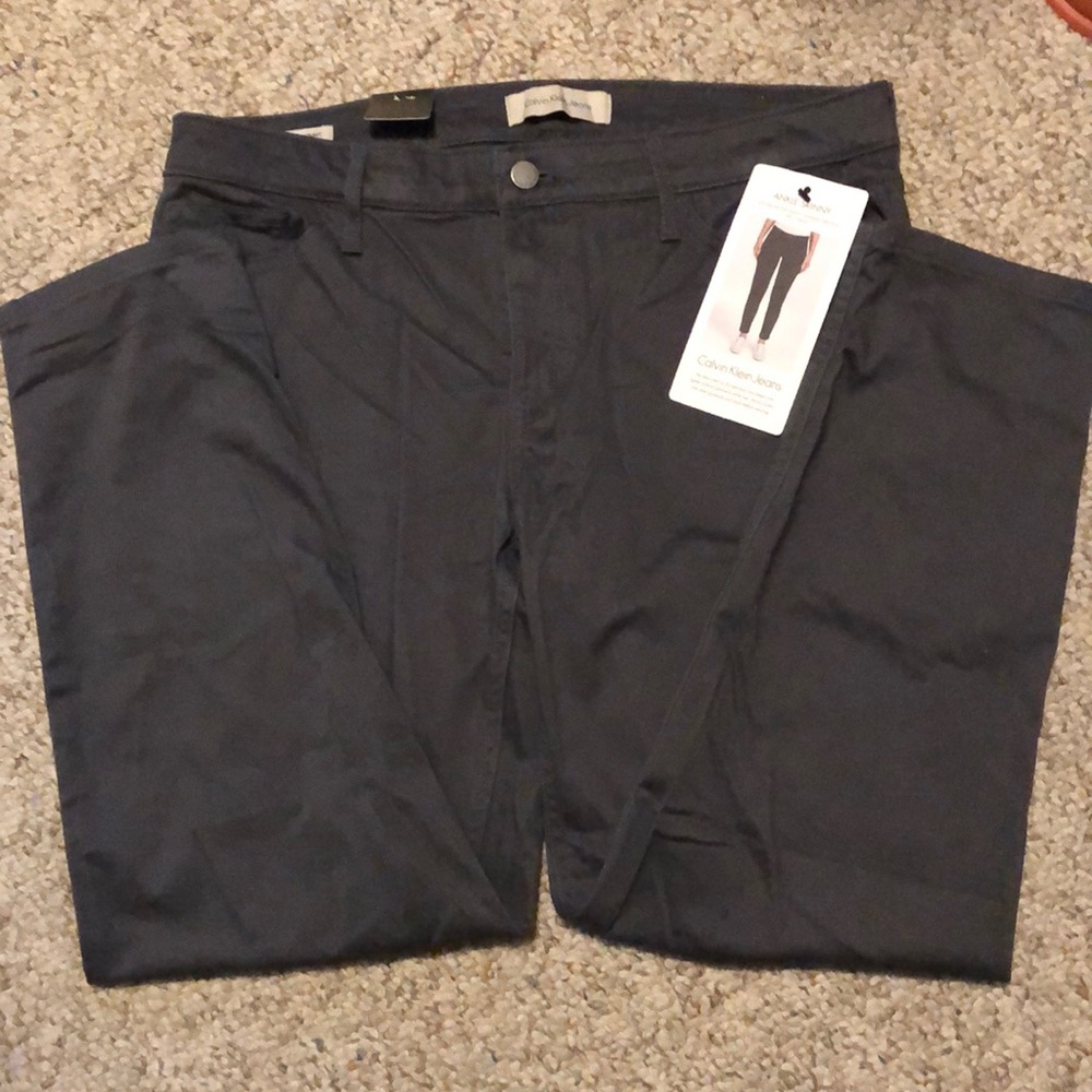 Women’s jeans